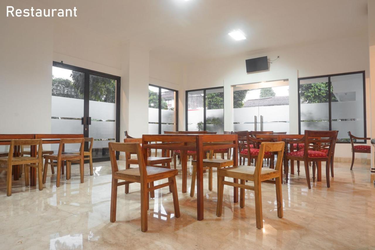 Al Ashri Inn By Urban Yogyakarta Exterior foto